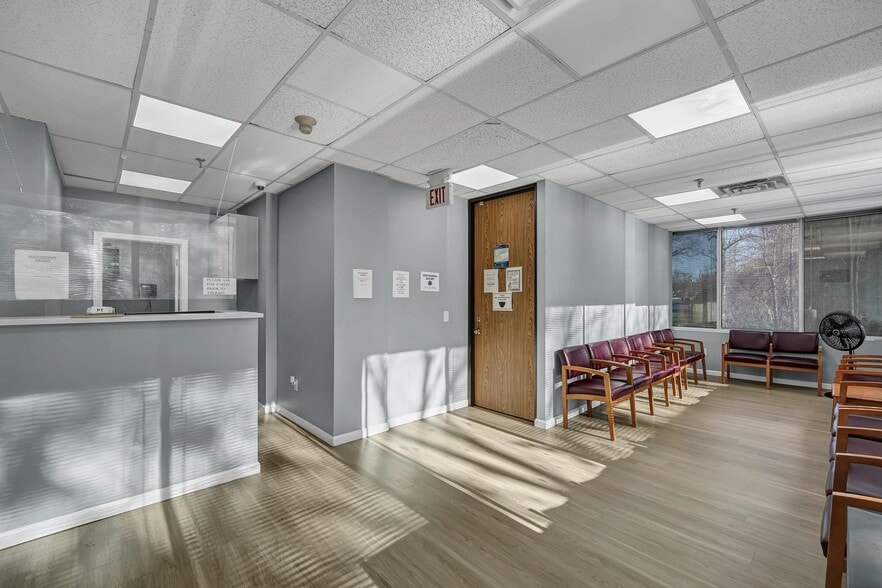 540 N State Rd, Briarcliff Manor Village, NY à louer - Photo intérieure - Image 3 de 18