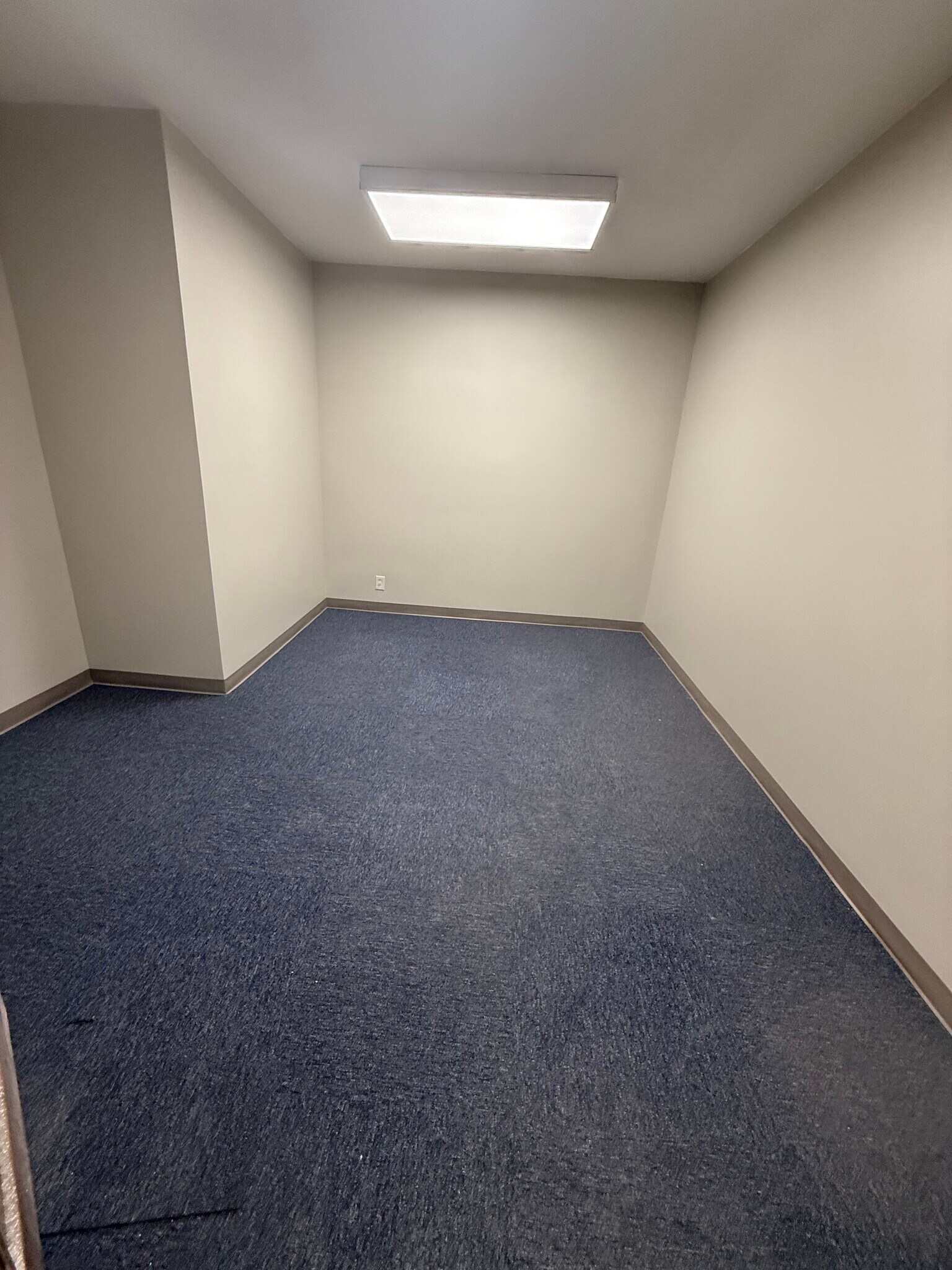 121 S Broadway Ave, Tyler, TX for lease Interior Photo- Image 1 of 1