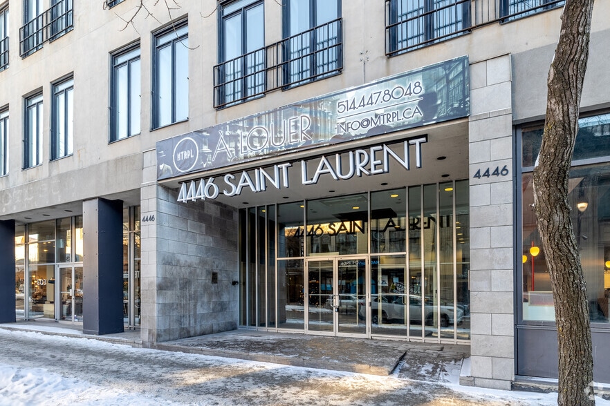 4446 Boul Saint Laurent, Montréal, QC à louer - Photo du bâtiment - Image 3 de 20