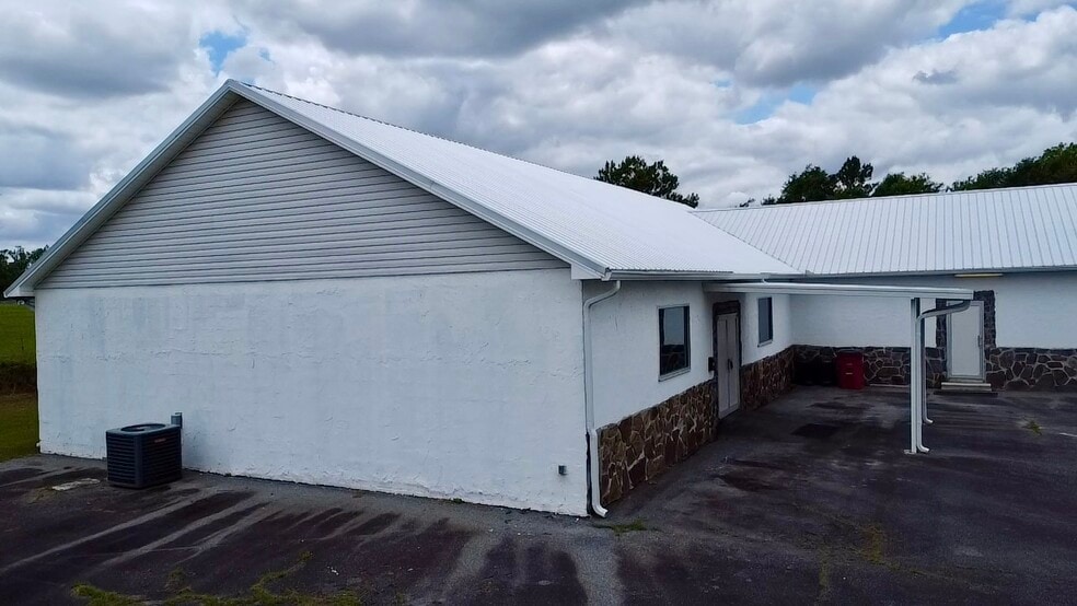 127 Eastside Industrial park, Alma, GA for sale - Building Photo - Image 3 of 25