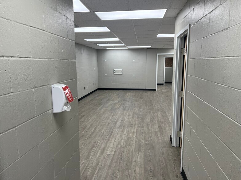 1201 E Church St, Cherryville, NC à louer - Photo du bâtiment - Image 3 de 4