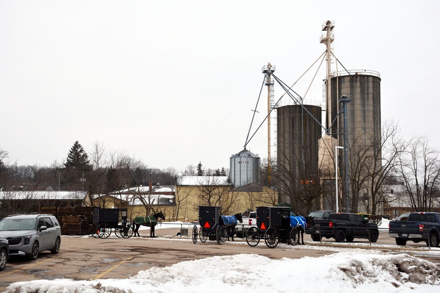 14961 S State Ave, Middlefield, OH for sale - Building Photo - Image 3 of 15