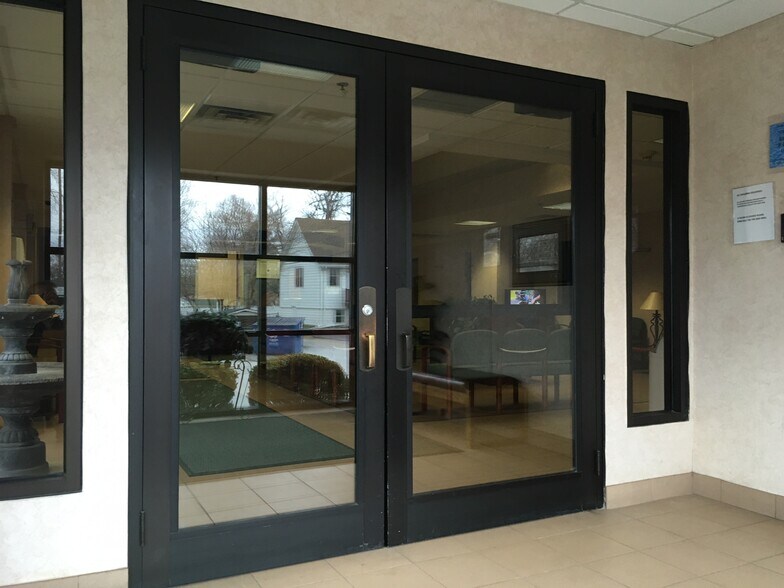 6309-6313 W 95th St, Oak Lawn, IL à louer - Photo intérieure - Image 3 de 7