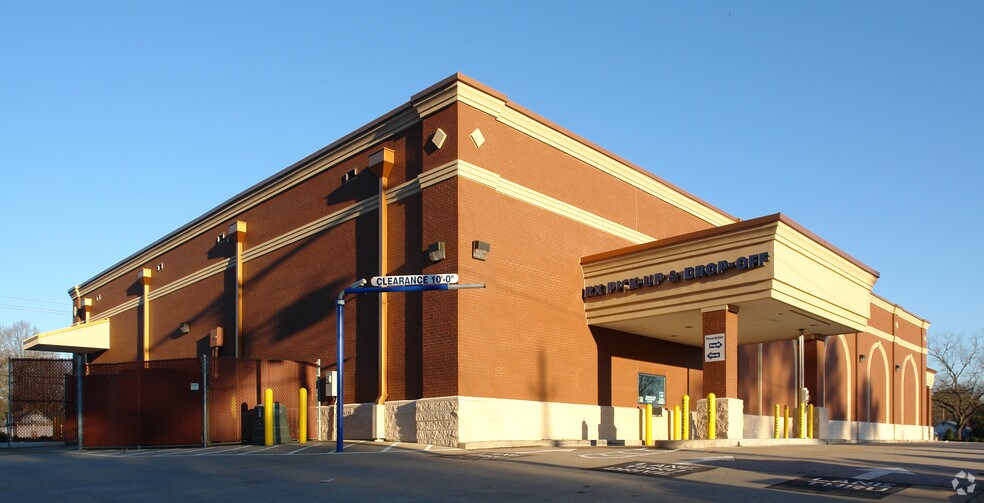 1500 Martin Luther King Pky SE, Wilson, NC à louer - Photo du bâtiment - Image 3 de 3