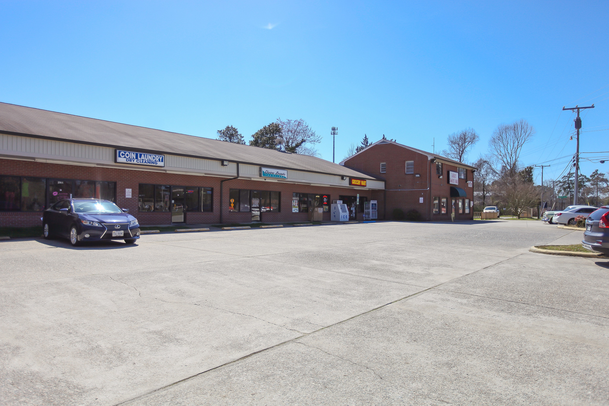 2210 Old Williamsburg Rd, Yorktown, VA for lease Building Photo- Image 1 of 4