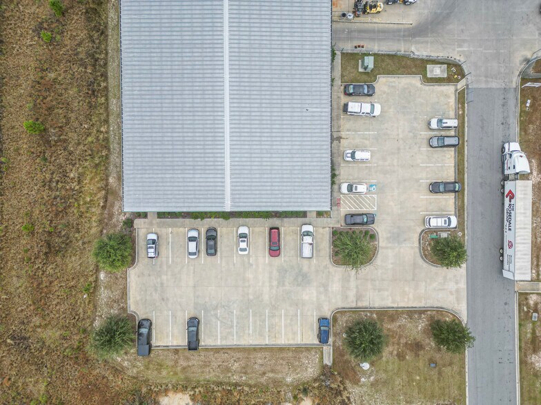 161 Morgan Lakes Industrial Blvd, Savannah, GA à louer - Photo du bâtiment - Image 3 de 7