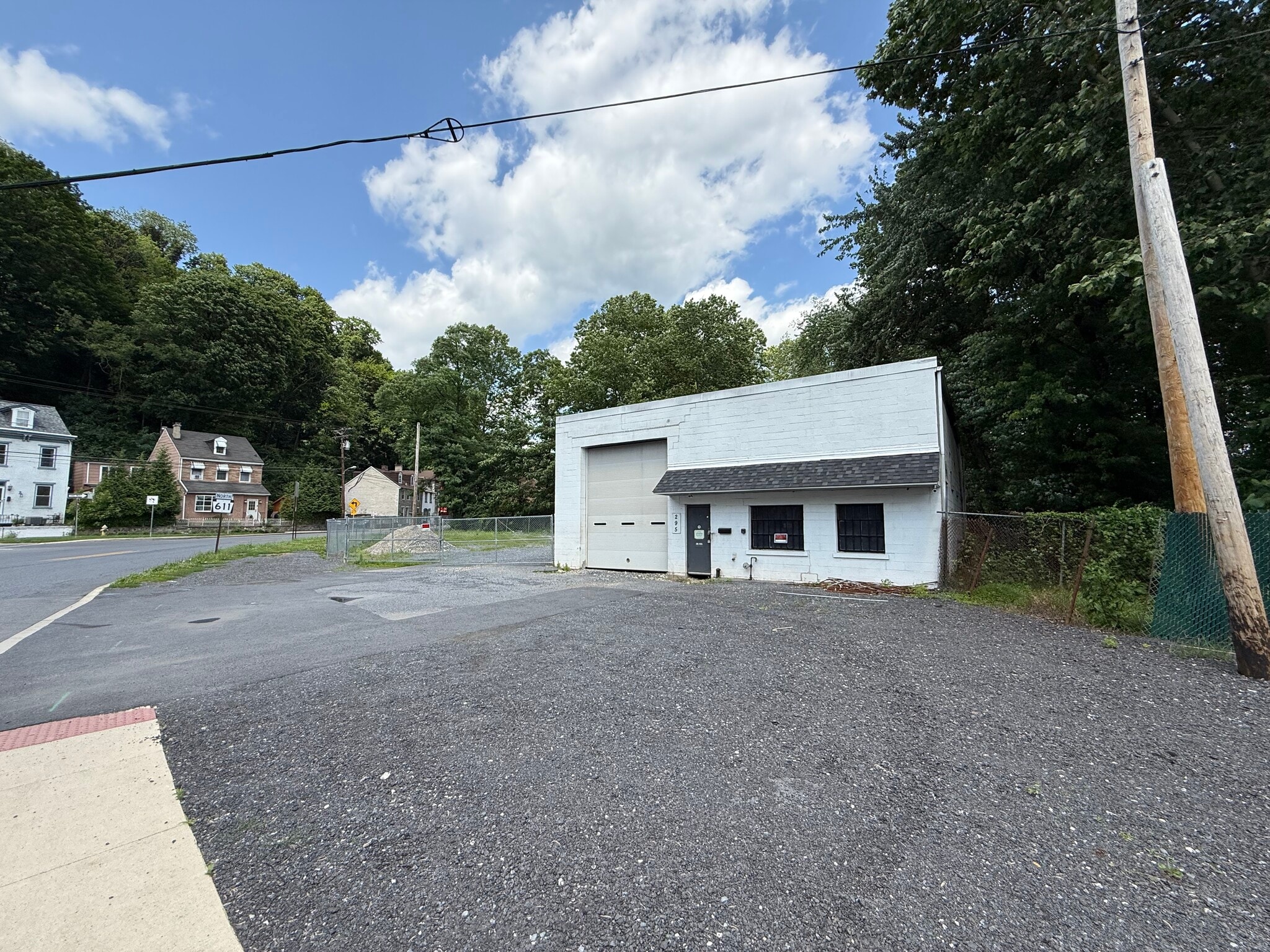 295 N Delaware Dr, Easton, PA for sale Primary Photo- Image 1 of 10