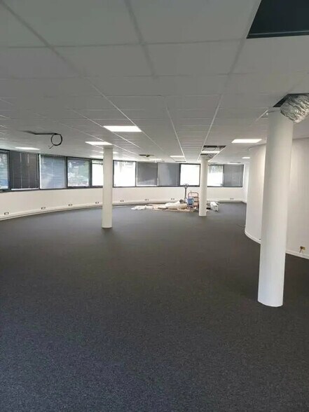 Bureau dans Mérignac à louer - Photo du bâtiment - Image 3 de 11