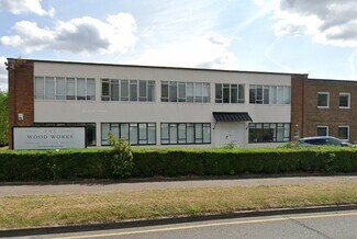 Plus de détails pour 623 Blackhorse Rd, Letchworth Garden City - Industriel à louer