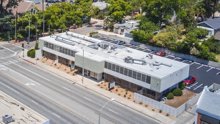 1021 E Walnut St, Pasadena, CA for lease Building Photo- Image 1 of 43