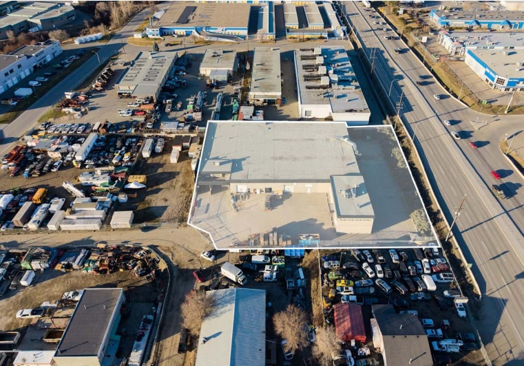 251 Adams Rd, Kelowna, BC for sale Primary Photo- Image 1 of 4