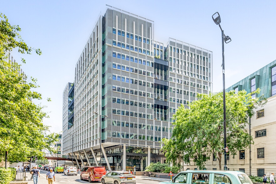 2 Aldermanbury Sq, London for lease - Building Photo - Image 3 of 3