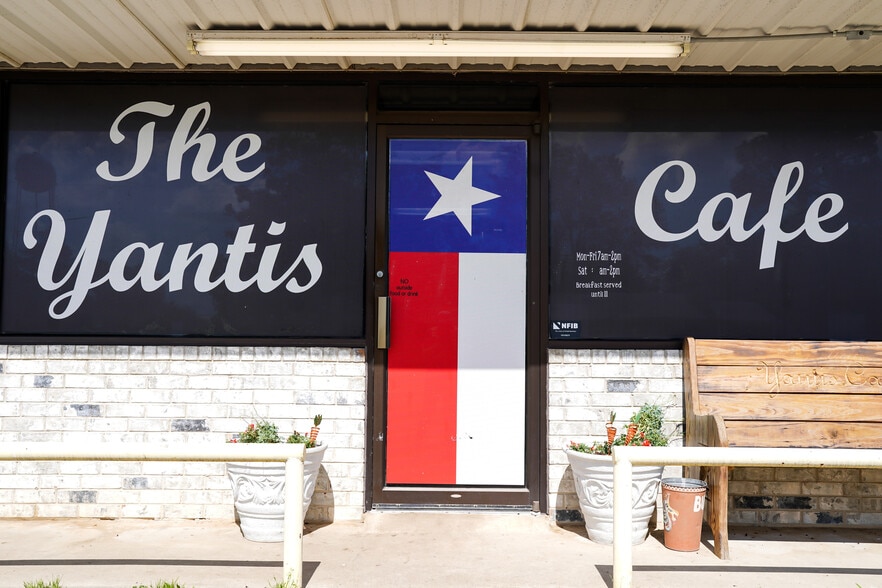 108 S Main St, Yantis, TX for sale - Building Photo - Image 2 of 29
