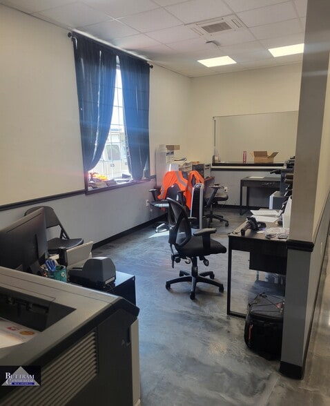 1301 S Virginia Ave, Joplin, MO for sale - Building Photo - Image 2 of 11