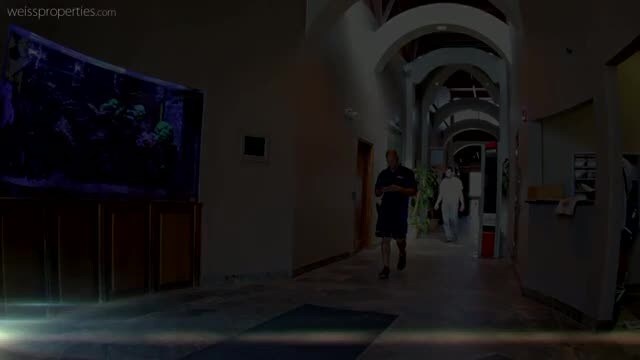 8100-8180 N McCormick Blvd, Skokie, IL à louer - Vidéo sur l’inscription commerciale - Image 2 de 25