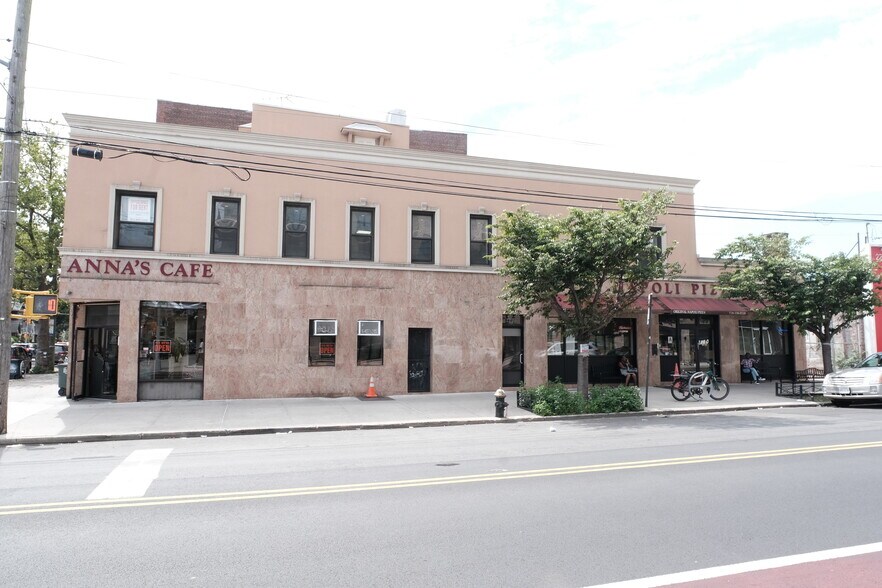 2270 Nostrand Ave, Brooklyn, NY à louer - Photo principale - Image 1 de 7
