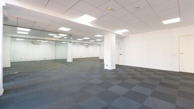 Carrer de Sepúlveda, 141, Barcelona, Barcelona for lease Interior Photo- Image 2 of 23