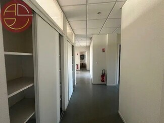 Plus de détails pour Bureau à vendre