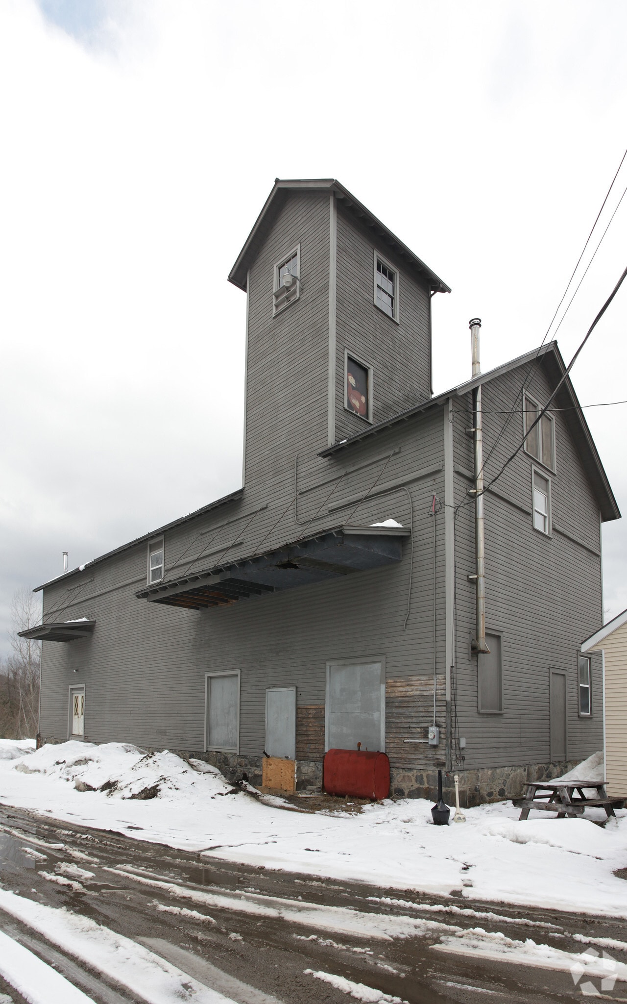 101 River St, Warrensburg, NY à vendre Photo du bâtiment- Image 1 de 3