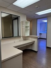 2080 Century Park E, Los Angeles, CA for lease Interior Photo- Image 2 of 11