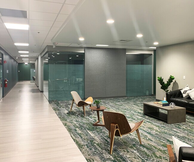 Plus de détails pour 85 Swanson Rd, Boxborough, MA - Coworking à louer