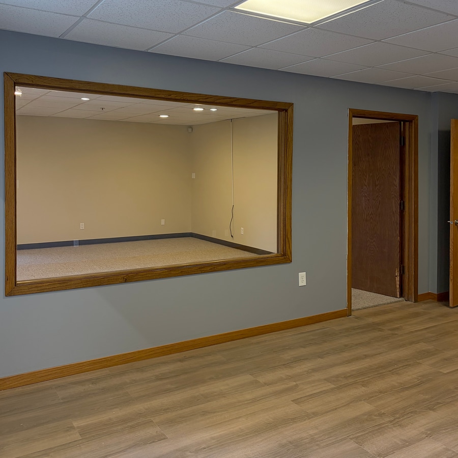 7479-7491 Cahill Rd, Edina, MN 55439 - Unité 7463-7467 - - Photo intérieure - Image 2 of 20