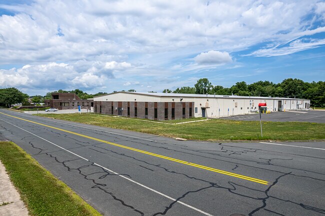More details for 215 Moody Rd, Enfield, CT - Office for Lease