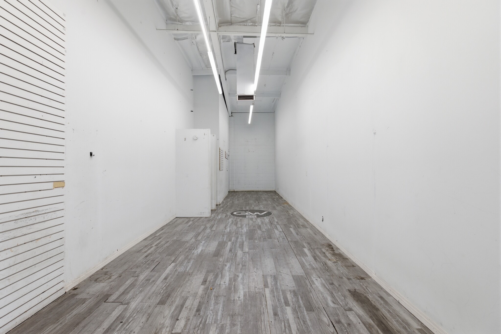 301-329 E 12th St, Los Angeles, CA for lease Interior Photo- Image 1 of 5