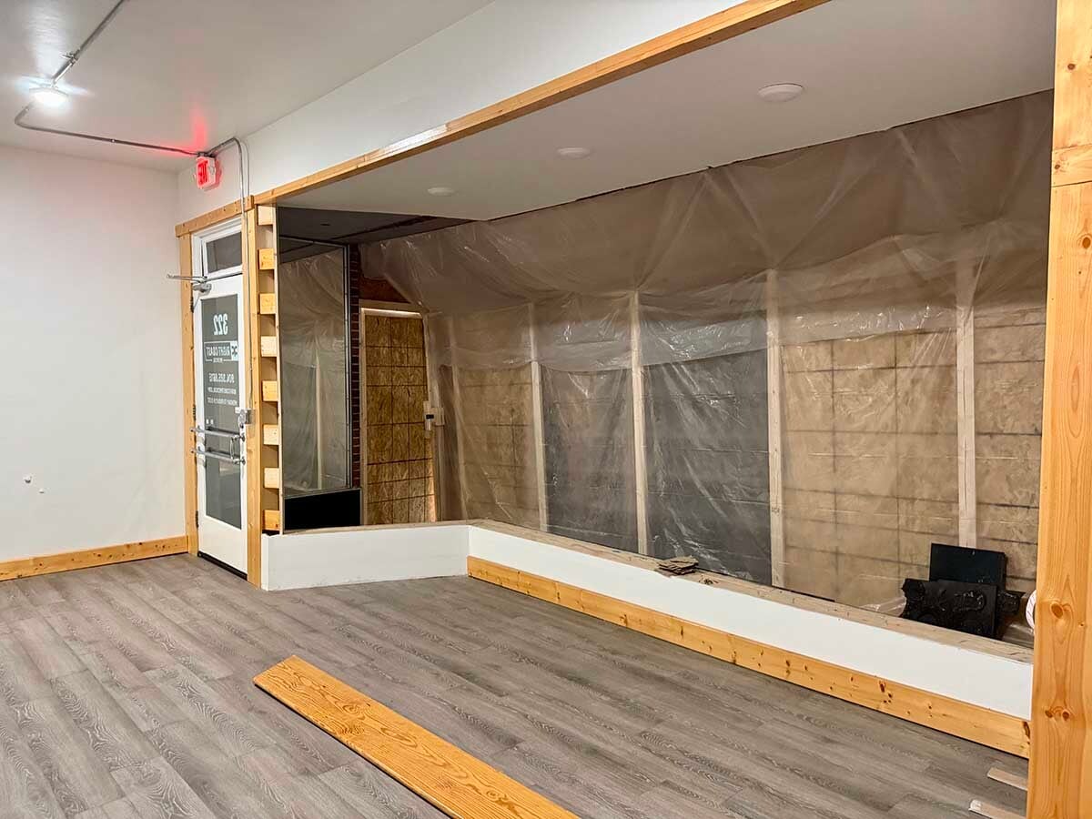 316 1/2 E Main St, Johnson City, TN for lease Interior Photo- Image 1 of 6