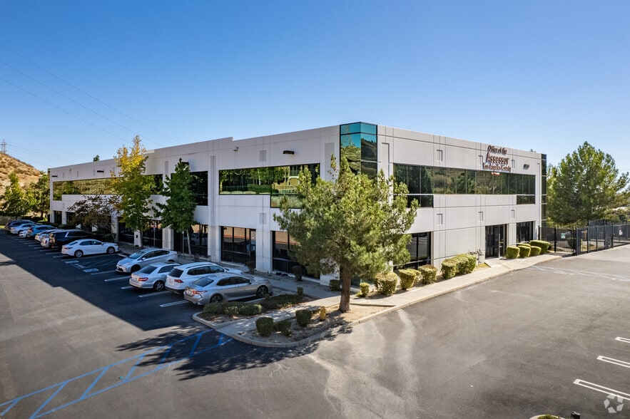13800 Balboa Blvd, Sylmar, CA for sale - Building Photo - Image 3 of 15