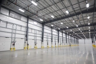 175 Patriot Dr, Pittston, PA for lease Building Photo- Image 2 of 9