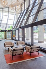 200 S Wacker Dr, Chicago, IL à louer Hall d’entrée- Image 1 de 5