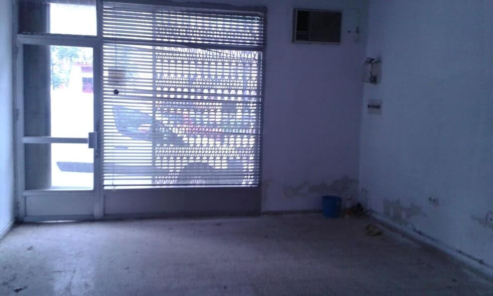 Plaza Bruselas, 4, Cáceres, Cáceres for lease - Building Photo - Image 3 of 3