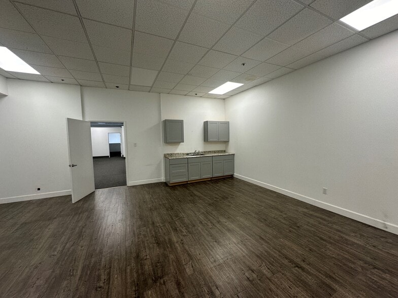 455 Lopes Rd, Fairfield, CA for lease - Interior Photo - Image 3 of 14