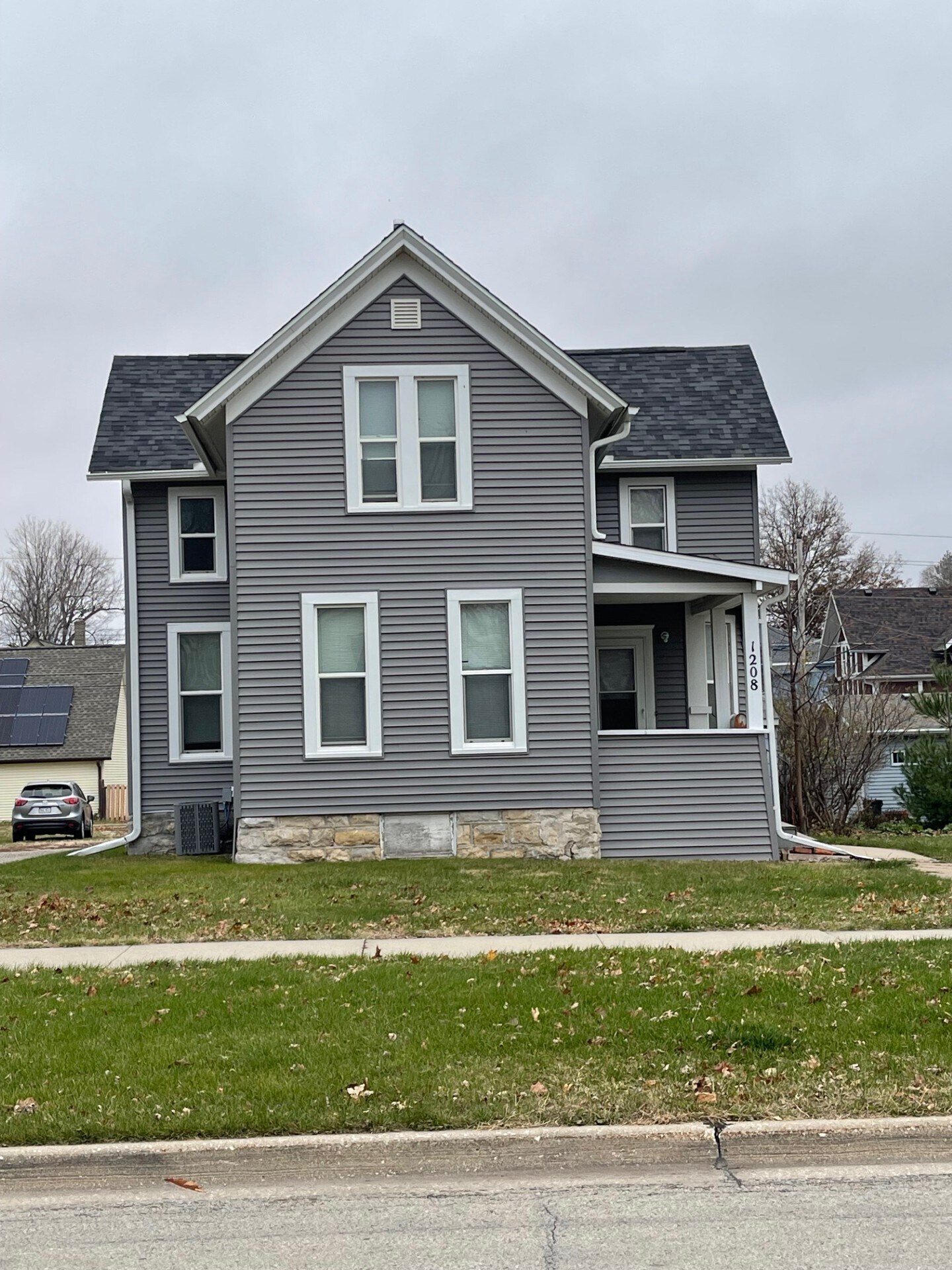 1208 Main St, Grinnell, IA à vendre Photo principale- Image 1 de 1