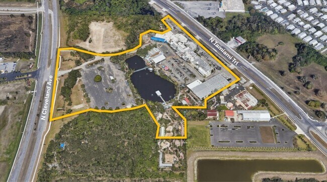 Plus de détails pour 2787 N Tamiami Trl, North Fort Myers, FL - Terrain à vendre