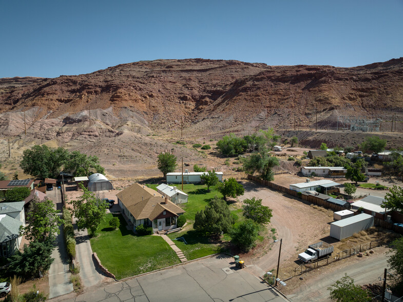 195 E 200 N, Moab, UT à vendre - Photo principale - Image 1 de 1