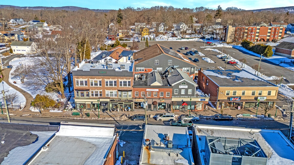 35 N Main St, Southington, CT for sale - Building Photo - Image 2 of 4