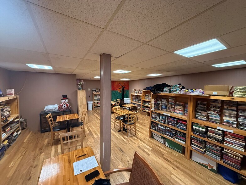 130 W Main St, Westfield, PA à vendre - Photo du bâtiment - Image 3 de 32