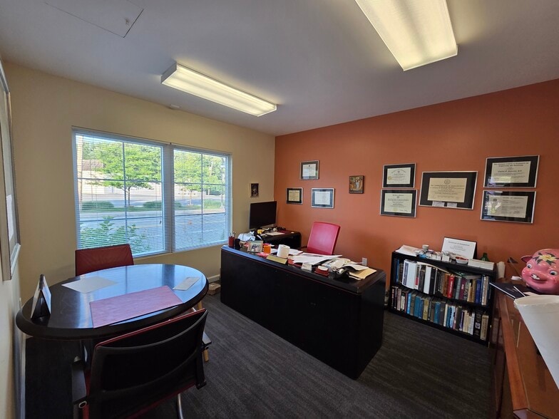 20 A St, Framingham, MA for sale - Building Photo - Image 3 of 19