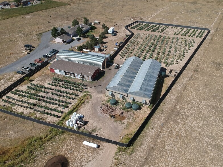 6437 Galbreth Rd, Pueblo, CO for lease - Primary Photo - Image 1 of 3