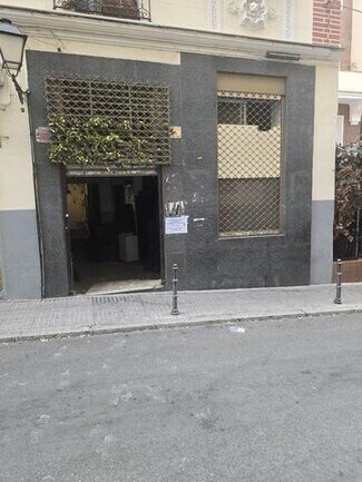 Plus de détails pour Multi-résidentiel à vendre