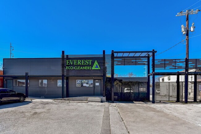 Plus de détails pour 4803 West Ave, San Antonio, TX - Local d'activités à louer