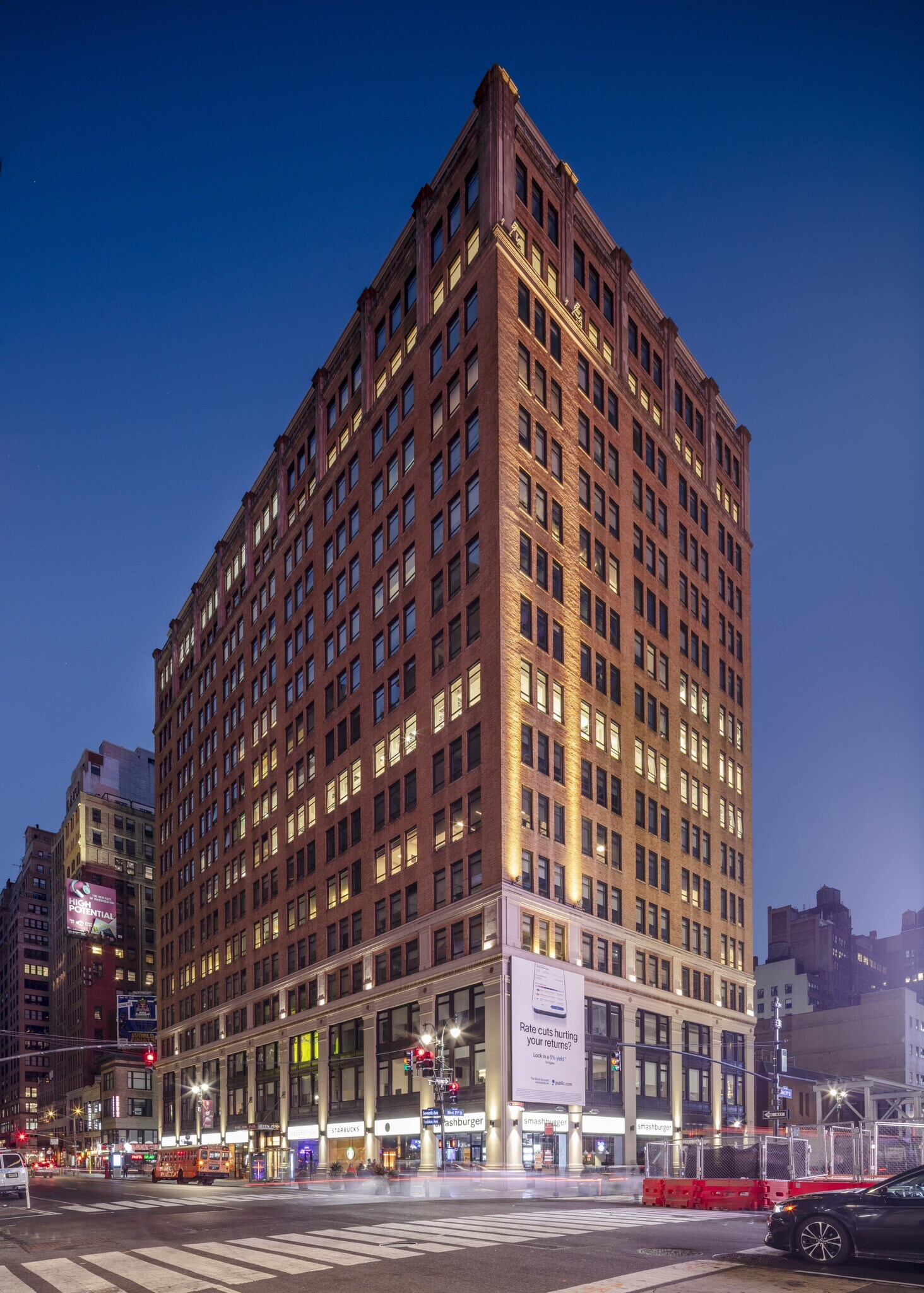 7 Penn Plz, New York, NY for lease Building Photo- Image 1 of 2