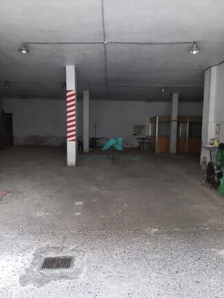 Plus de détails pour Calle Emperador, 14, Laredo - Commerce de détail à vendre