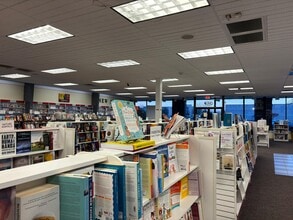 2701-2736 N Mall Dr, Virginia Beach, VA for lease Interior Photo- Image 2 of 5
