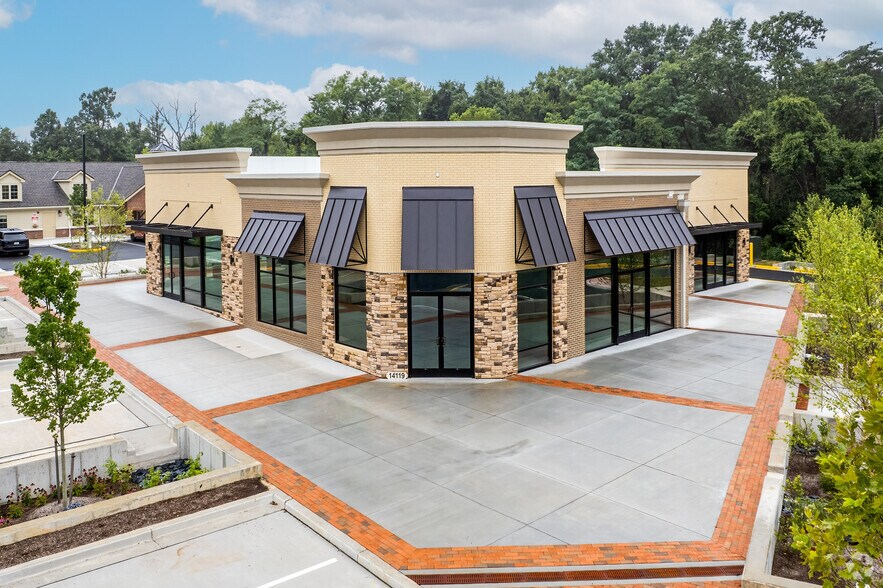 14119 Travilah Rd, Rockville, MD à louer - Photo du bâtiment - Image 1 de 17