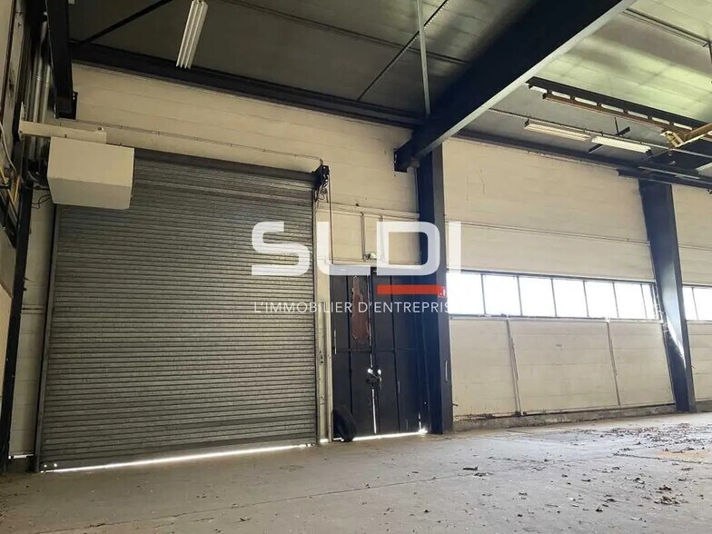 Local d'activités dans Vénissieux à vendre - Photo intérieure - Image 2 de 6