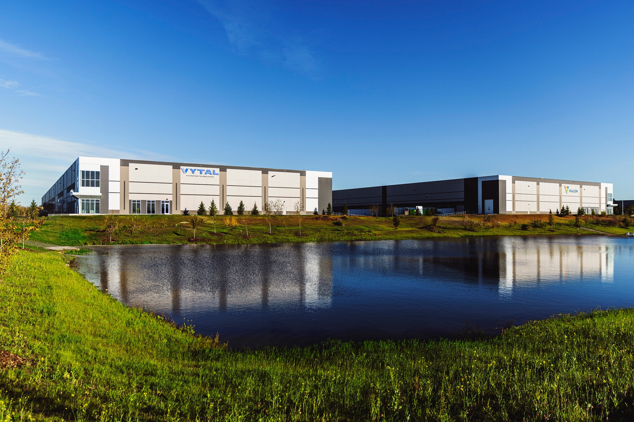 Fulton Creek Building, Edmonton, AB for lease Primary Photo- Image 1 of 6