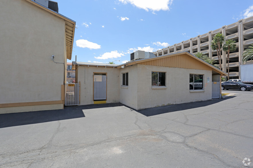 4800 Koval Ln, Las Vegas, NV for sale - Building Photo - Image 2 of 6